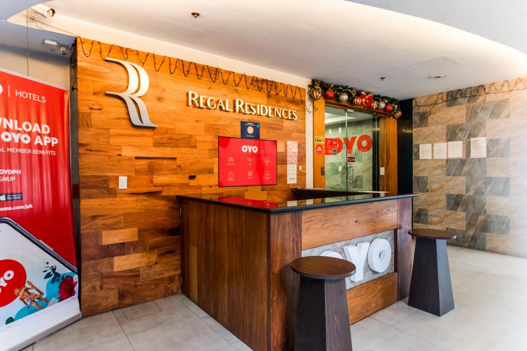 Oyo 136 Regal Residences Кесон-Сити Экстерьер фото